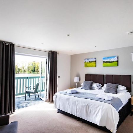 Villa The Vale Golf & Country Club Bishampton Exterior foto
