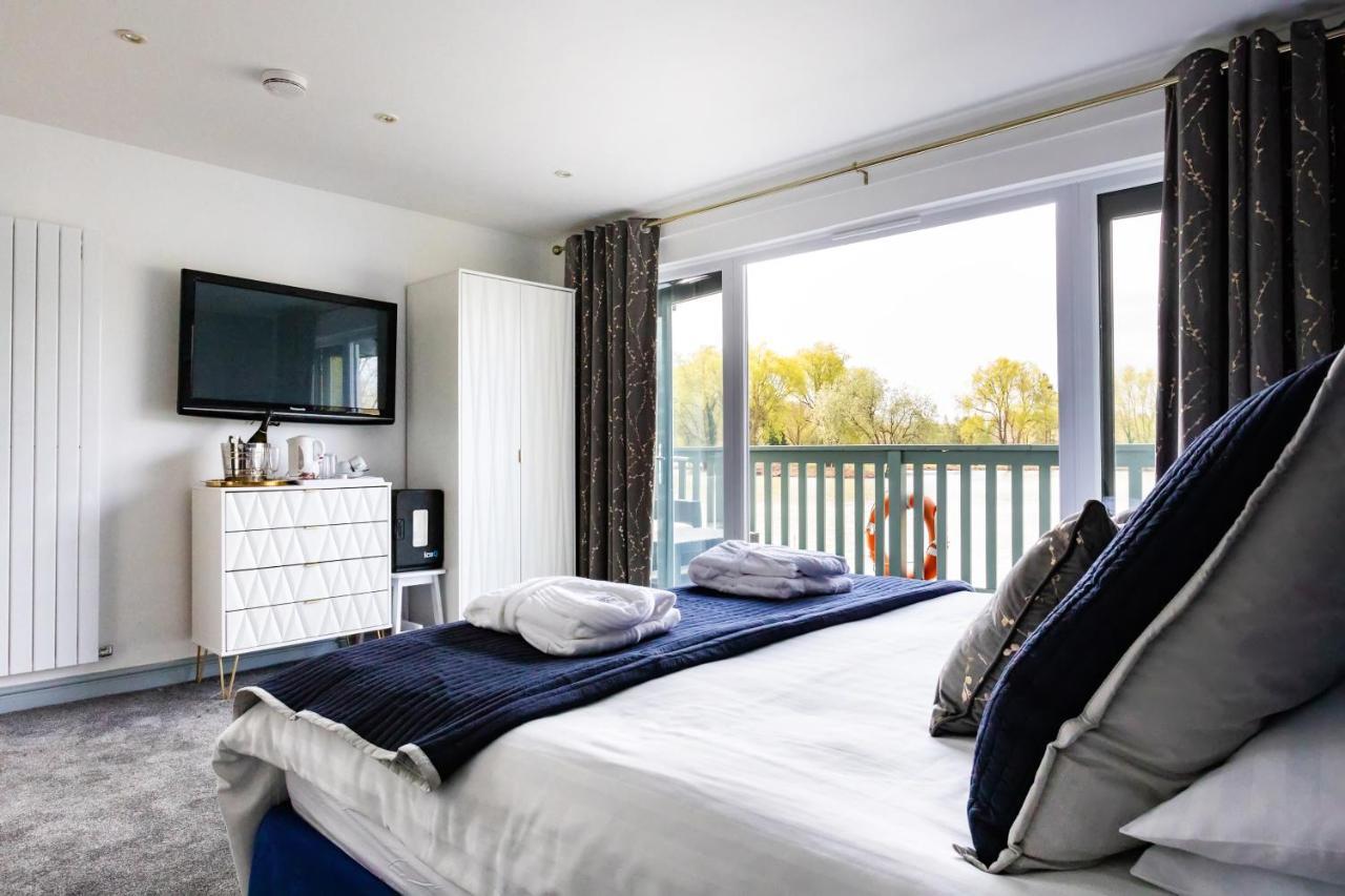 Villa The Vale Golf & Country Club Bishampton Exterior foto